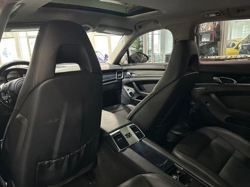 Used 2013 Porsche Panamera image 45