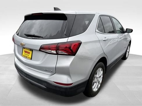 Used 2022 Chevrolet Equinox LT image 9