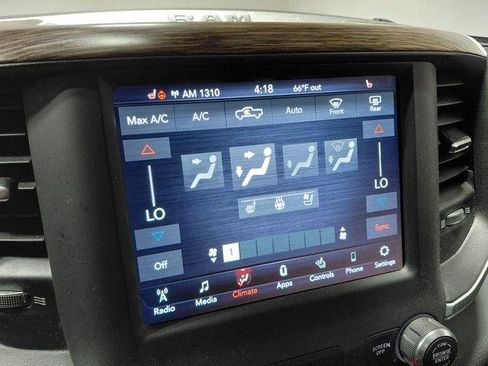 Used 2020 RAM 1500 Laramie AWD/4WD image 34