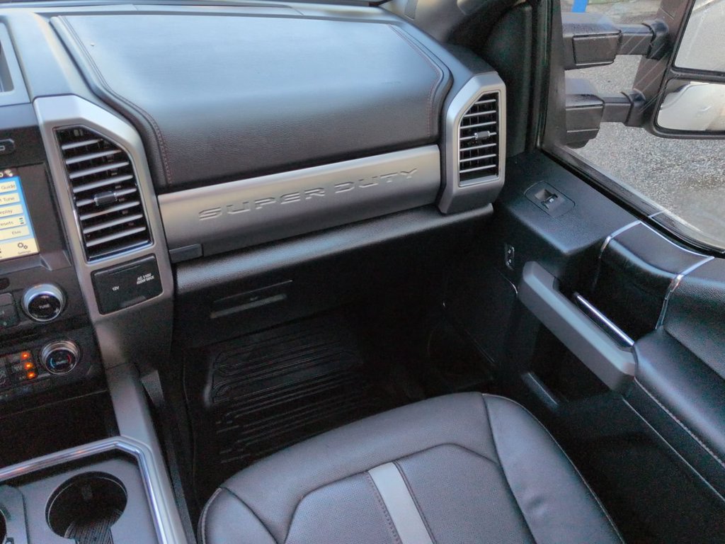 Used 2018 Ford F350 Platinum w/ Platinum Ultimate Package AWD/4WD image 17