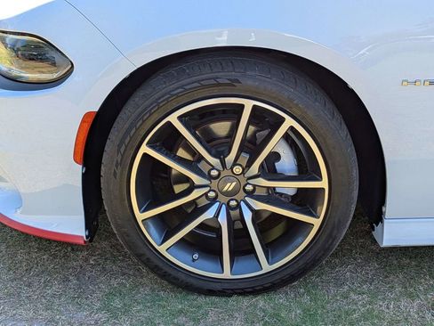 Used 2022 Dodge Charger R/T w/ Plus Group RWD image 12