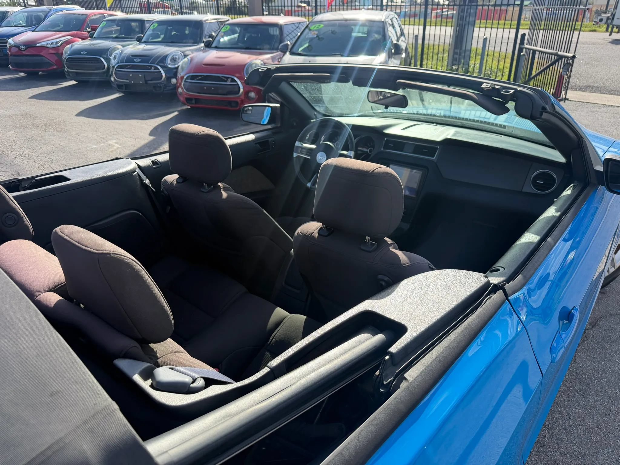 Used 2013 Ford Mustang Convertible RWD image 19