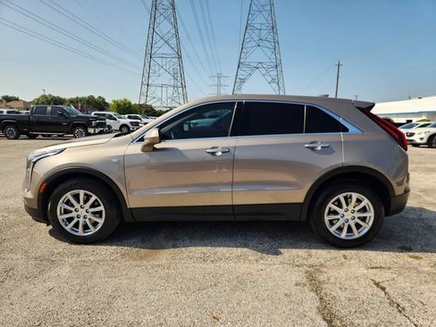Used 2023 Cadillac XT4 Luxury FWD image 4