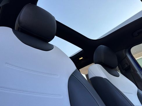 Certified 2022 Mercedes-Benz GLB 250 image 11