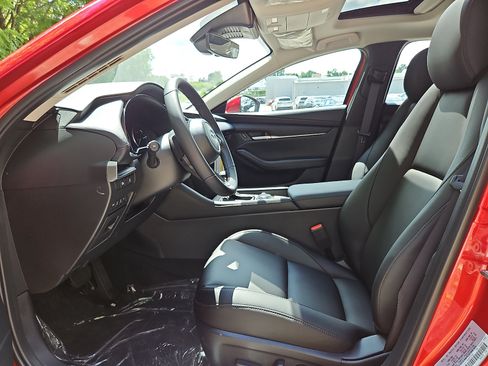 New 2026 MAZDA MAZDA3 2.5 S Sedan w/ Preferred Pkg FWD image 11