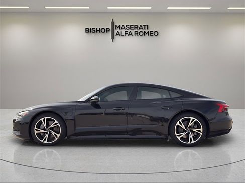 Used 2022 Audi e-tron GT Premium Plus w/ Performance Package image 5