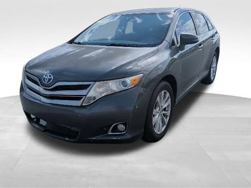 Used 2013 Toyota Venza XLE image 7