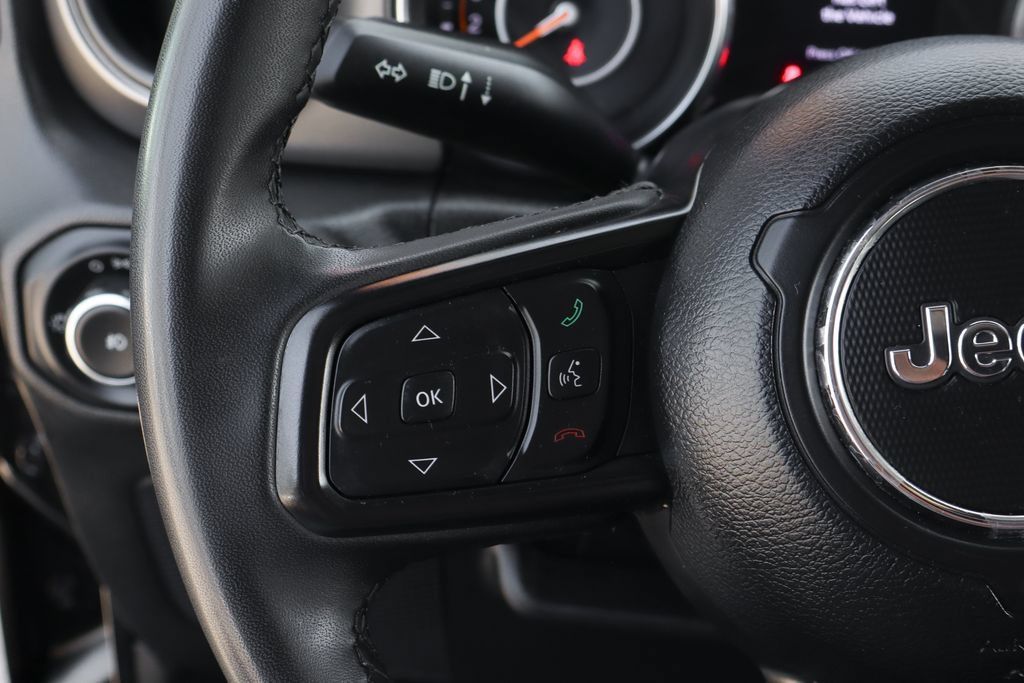 Used 2023 Jeep Wrangler Unlimited Sport AWD/4WD image 25
