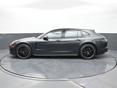 Certified 2023 Porsche Panamera 4 w/ Assistance Package image 2