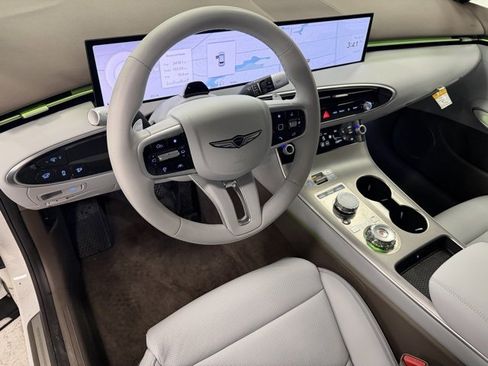 New 2026 Genesis GV70 2.5T Advanced image 10