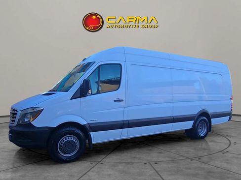 Used 2014 Freightliner Sprinter 3500 image 2