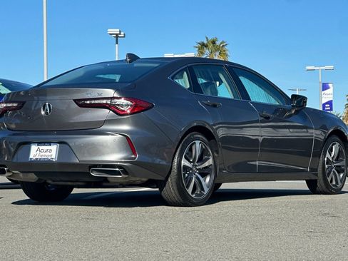 New 2025 Acura TLX w/ Technology Package image 3