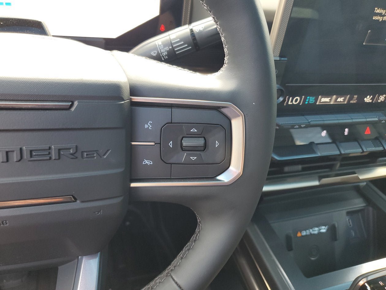 New 2025 GMC Hummer EV 3X AWD/4WD image 29