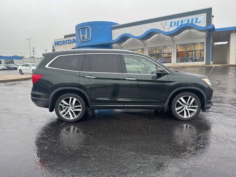 Used 2017 Honda Pilot Elite image 8