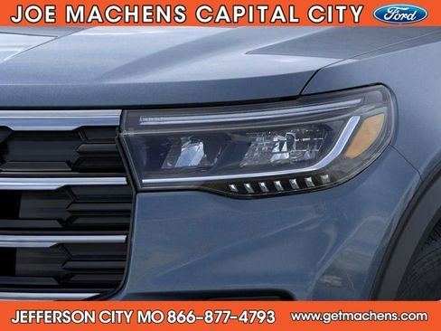 New 2026 Ford Explorer Active image 19