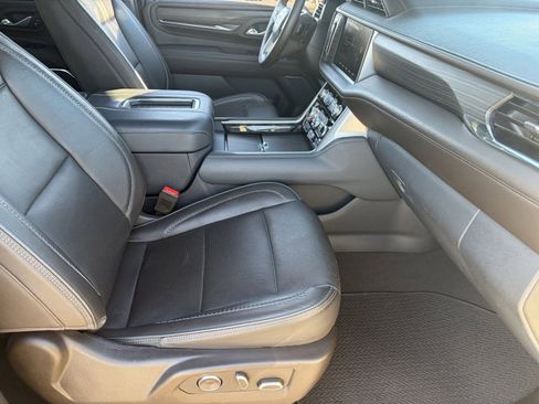 Certified 2023 GMC Yukon Denali w/ Max Trailering Package AWD/4WD image 12