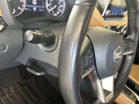 Used 2022 Nissan Sentra SV w/ SV Premium Package image 20