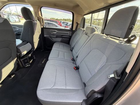 Used 2020 RAM 1500 Big Horn RWD image 13