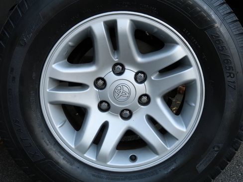 Used 2003 Toyota Sequoia SR5 image 18