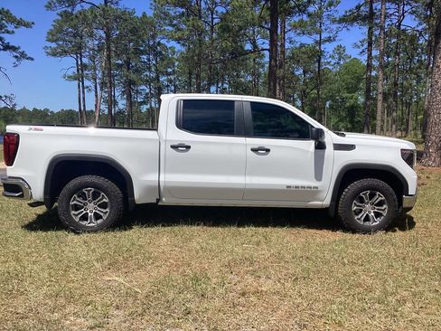 New 2026 GMC Sierra 1500 Pro w/ Pro Value Package AWD/4WD image 5