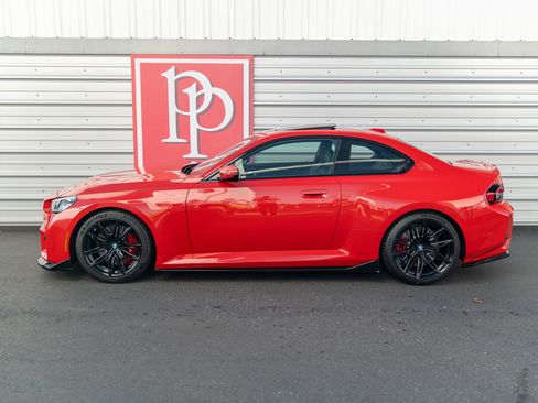 Used 2024 BMW M2 w/ Lighting Package image 48