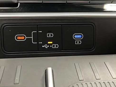 Used 2024 Hyundai Santa Fe SE image 36