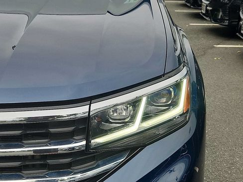 Used 2023 Volkswagen Atlas SEL AWD/4WD image 9