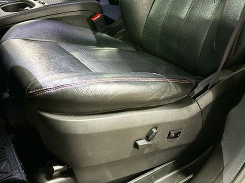 Used 2016 Dodge Grand Caravan R/T w/ Driver Convenience Group image 20