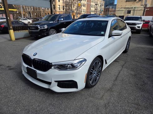 Used 2017 BMW 540i xDrive image 1