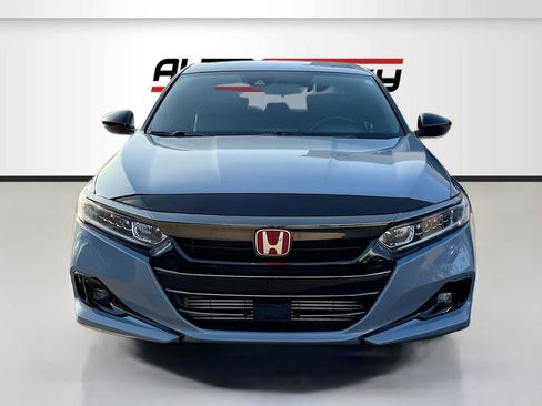 Used 2022 Honda Accord Sport image 2