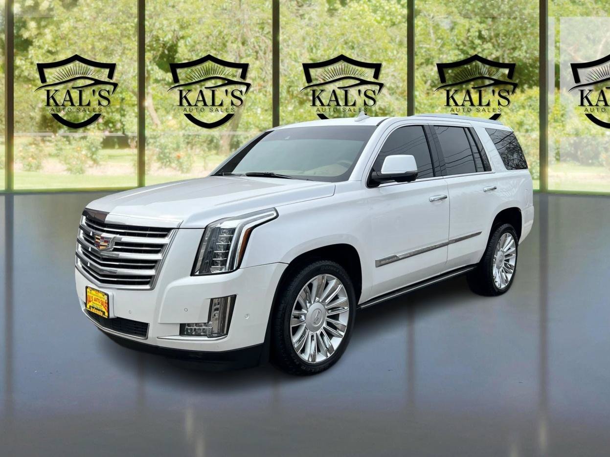 Used 2017 Cadillac Escalade Platinum AWD/4WD image 1