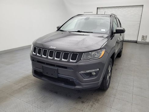 Used 2018 Jeep Compass Latitude w/ Popular Equipment Group image 15