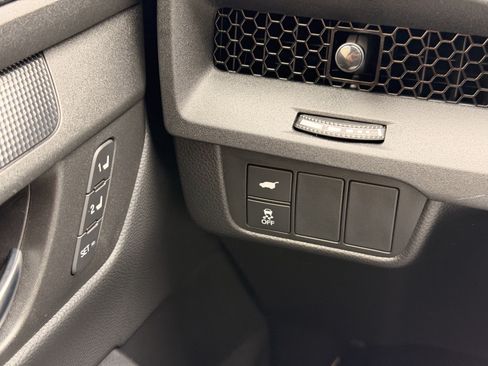 Used 2024 Honda CR-V Sport-L image 23
