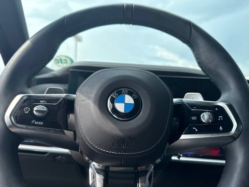 Used 2023 BMW 740i RWD image 16