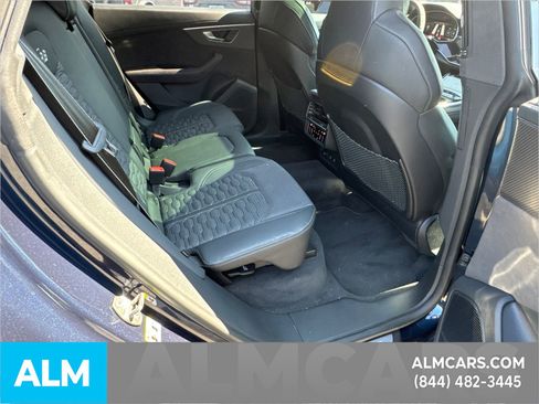 Used 2025 Audi RS Q8 performance image 18