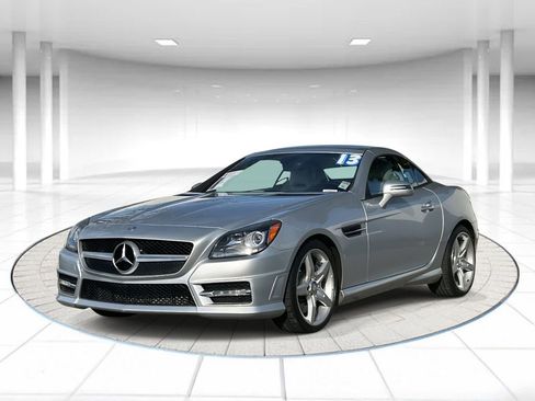 Used 2013 Mercedes-Benz SLK 250 image 1