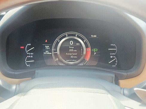 Used 2022 Lexus LX 600 4WD w/ Accessory Package (Z1) image 15