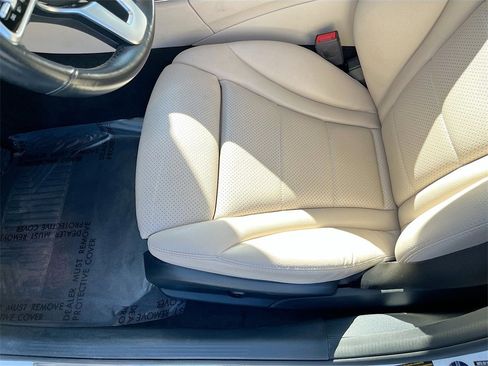 Used 2020 Mercedes-Benz C 300 4MATIC Sedan image 20