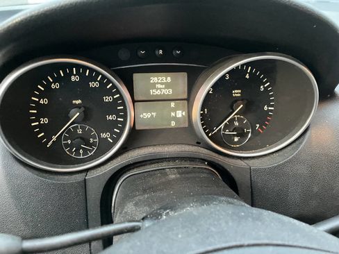 Used 2009 Mercedes-Benz ML 350 4MATIC image 3