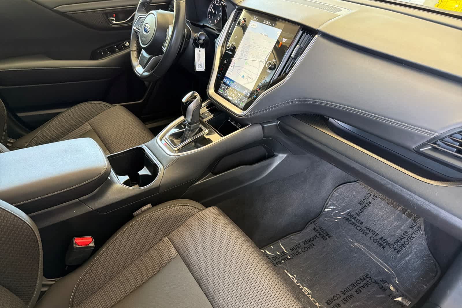 Used 2025 Subaru Outback Premium AWD/4WD image 17