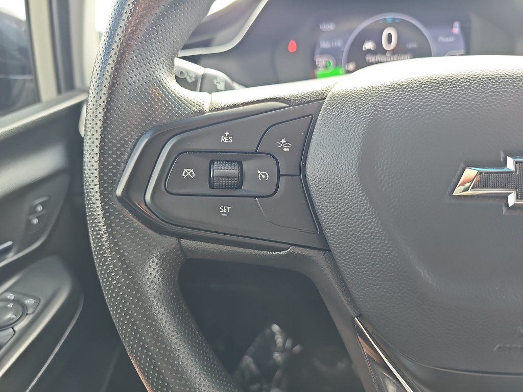 Used 2023 Chevrolet Bolt LT w/ Driver Confidence Package FWD image 17