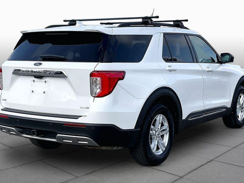 Certified 2020 Ford Explorer XLT w/ Equipment Group 202A AWD/4WD image 13