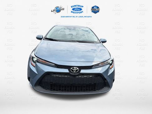 Used 2025 Toyota Corolla LE FWD image 16