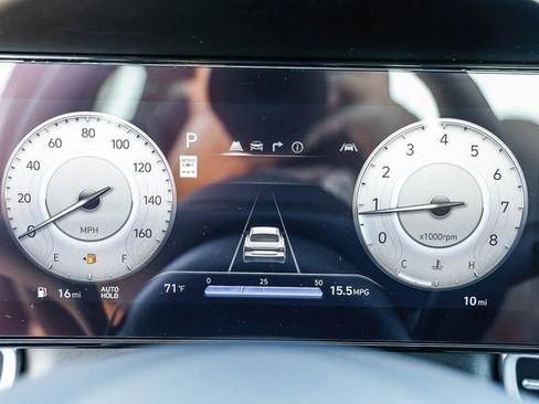 New 2026 Hyundai Elantra Limited FWD image 27