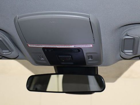 Used 2023 Toyota Camry SE image 27