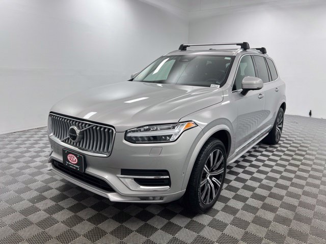 Used 2023 Volvo XC90 B6 Plus AWD/4WD image 2