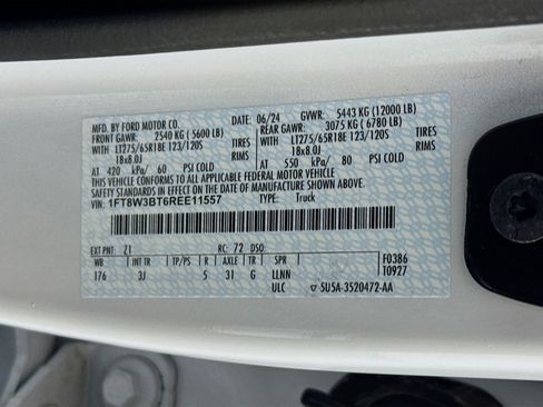 Used 2024 Ford F350 XLT image 36