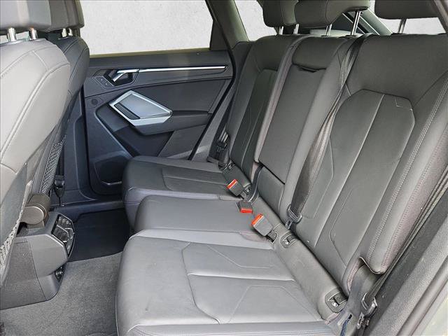 Used 2020 Audi Q3 2.0T Premium w/ Convenience Package AWD/4WD image 16
