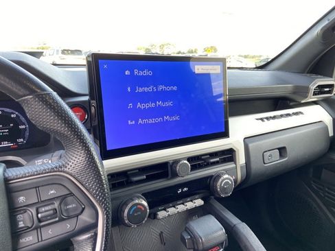 Used 2024 Toyota Tacoma TRD Off-Road image 37