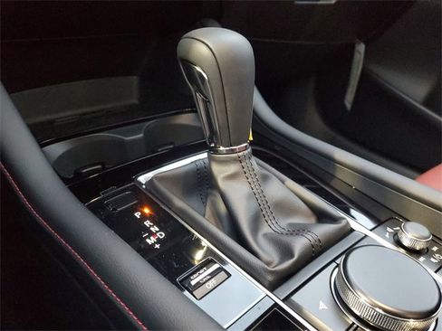 New 2026 MAZDA MAZDA3 Carbon image 37